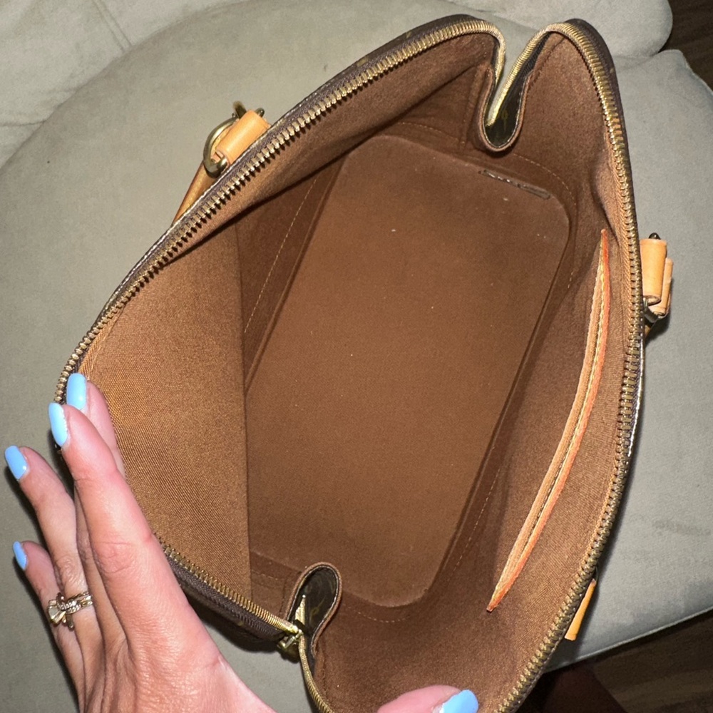 Authentic vintage Louis Vuitton Alma - Picture 3 of 9